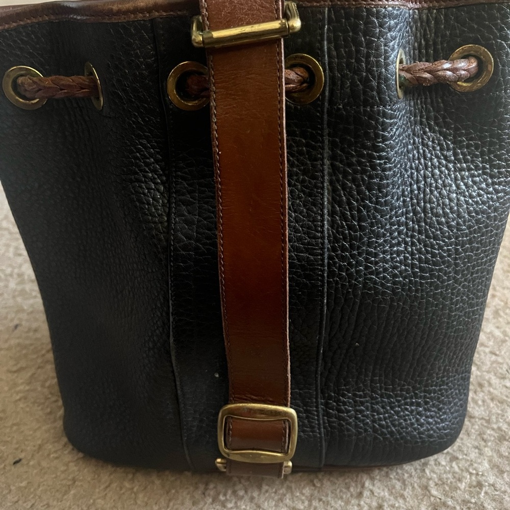 Dooney&Bourke - Picture 5 of 6